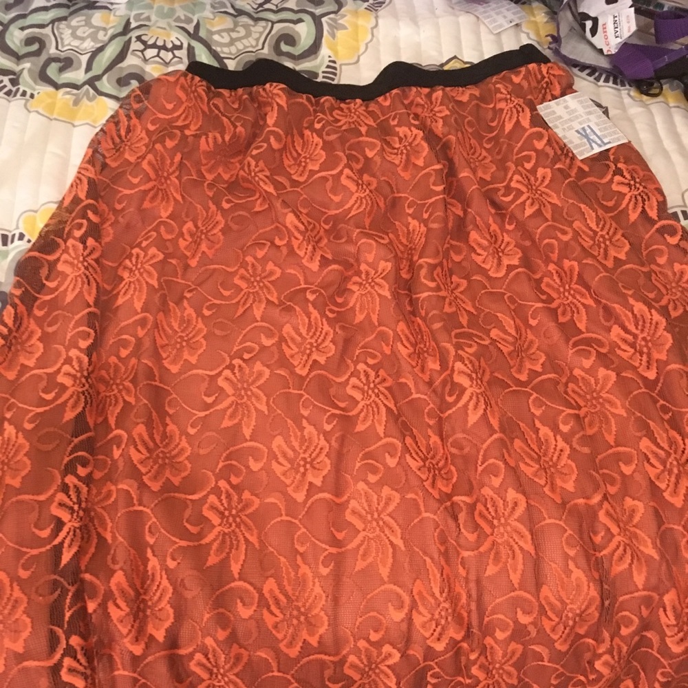 LuLaRoe Lucy